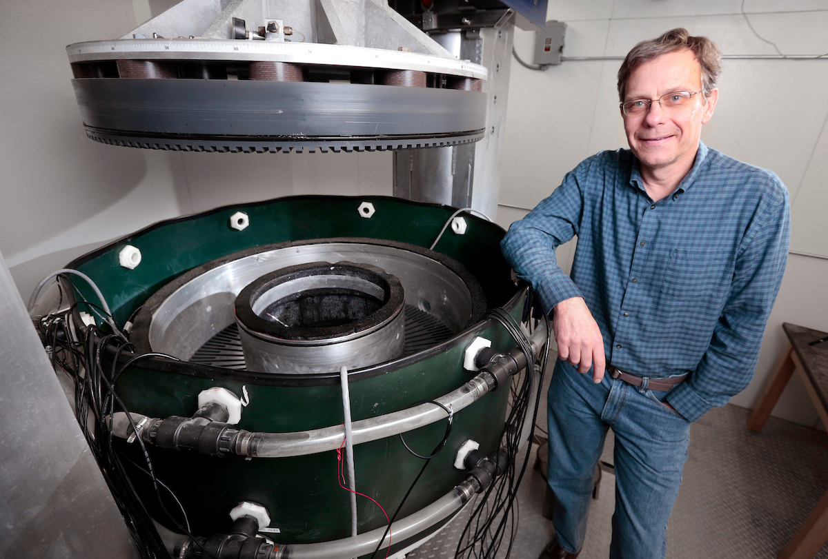 Neal Iverson wth the ring-shear device in his laboratory freezer